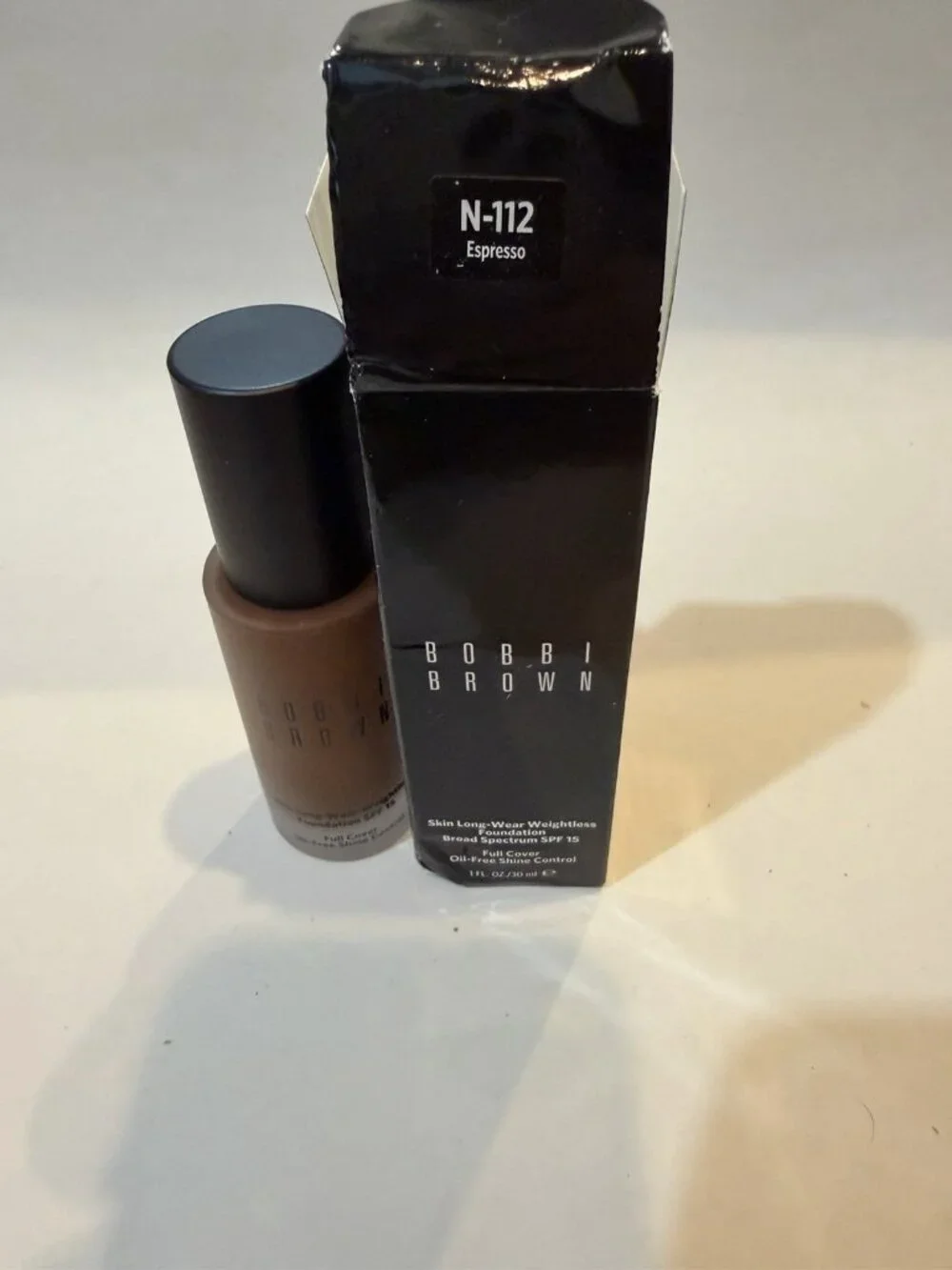 NIB Bobbi Brown N-112 Expresso Skin Long-Wear Weightless Foundation SPF 15